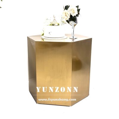 سعر جيد طاولة كيك معدنية بتصميم سداسي حديث، أثاث منزلي وحديقة بتصميم جديد مع تطبيق خارجي للبيع ككرسي تخزين الانترنت