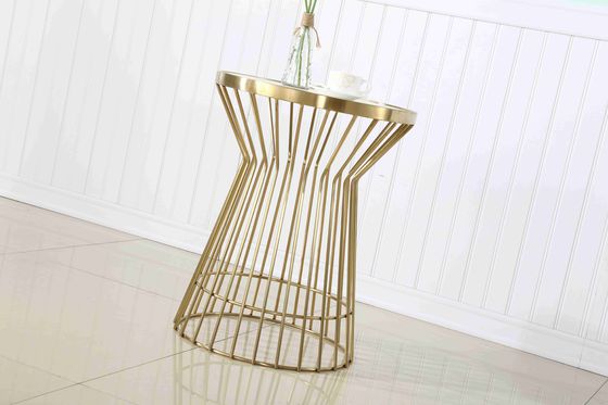 سعر جيد طاولة كعكة بمرآة الزفاف الذهبية الفاخرة من الفولاذ المقاوم للصدأ لتزيين الحدث الانترنت