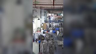 أعتقد أنه يجب عليك ألا تفكر في السعر فحسب، بل أيضًا في الجودة!!